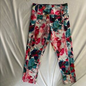 ZYIA Red and Pink Floral Capri Leggings